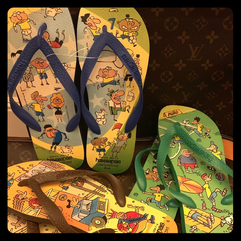 NWT Size 7/8 3 pair Havaiana’s